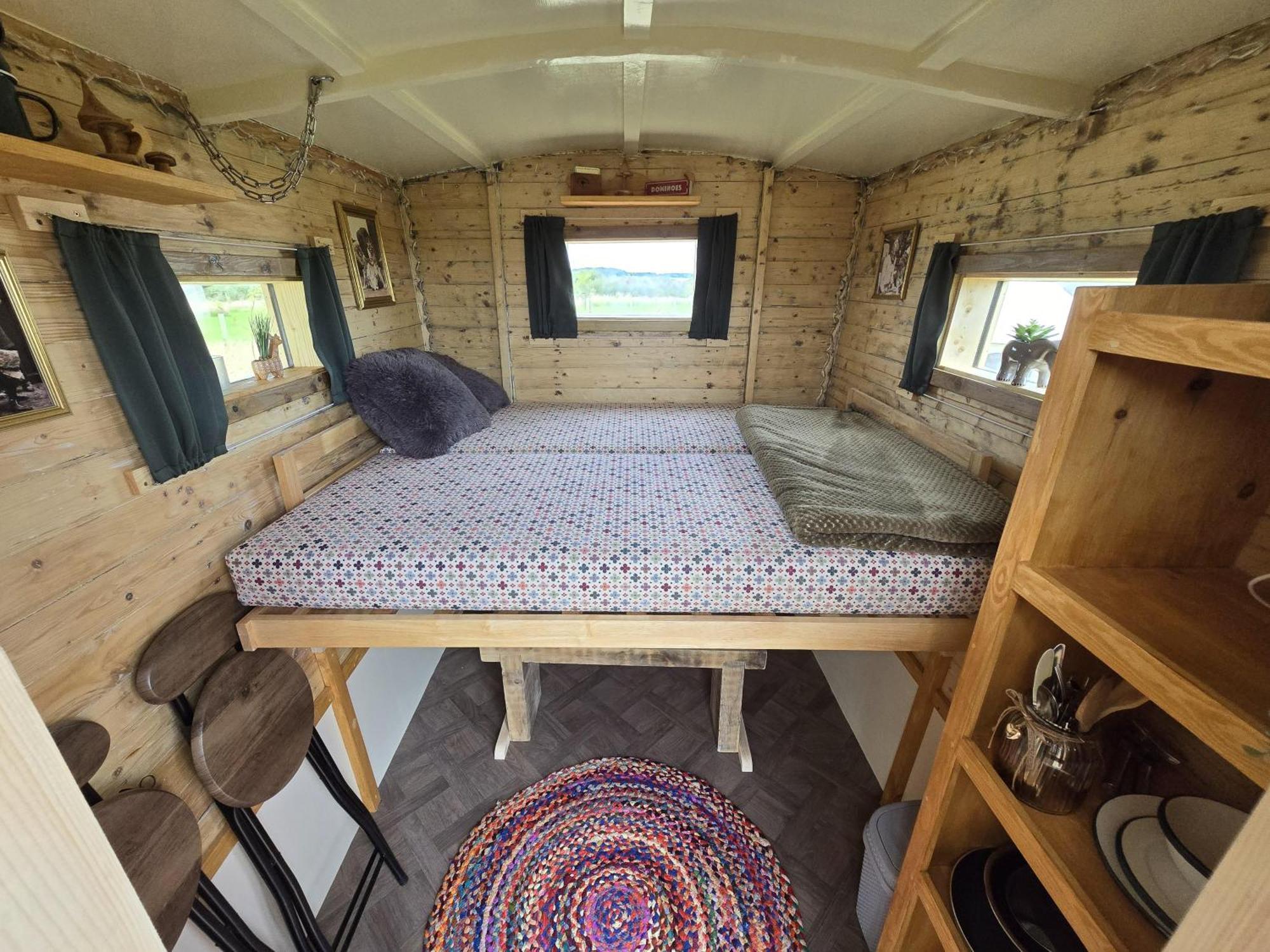 Restored Circus Wagon Saltburn-by-the-Sea Buitenkant foto